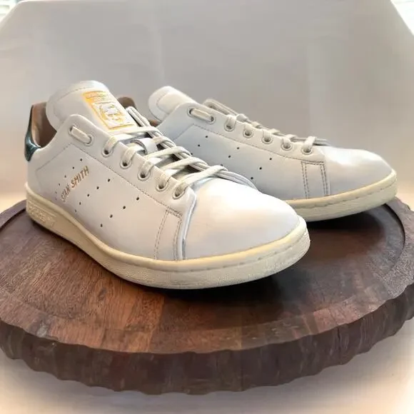 Adidas Stan Smith Classic White Green Leather Sneakers Mens 7.5 HP2201 Lux - Picture 2 of 16
